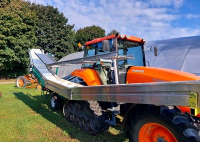 Harvesting Conveyor belt for black soil condition