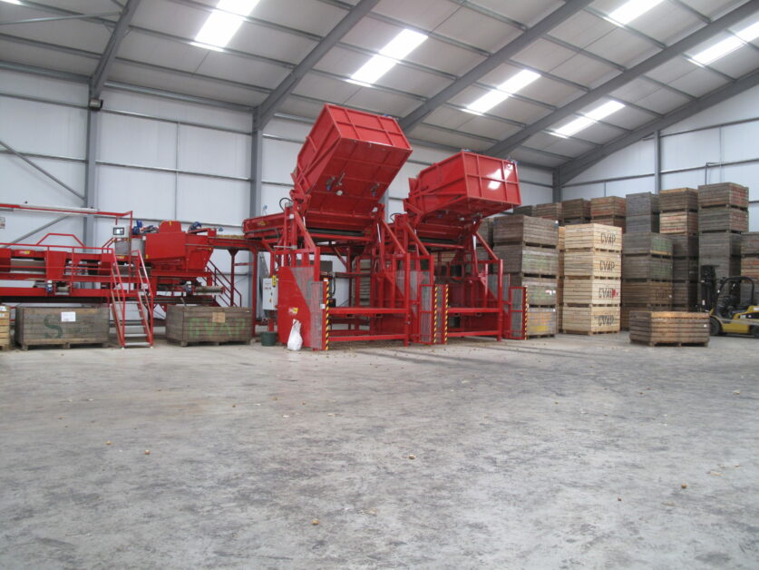 Tong Box Tipper